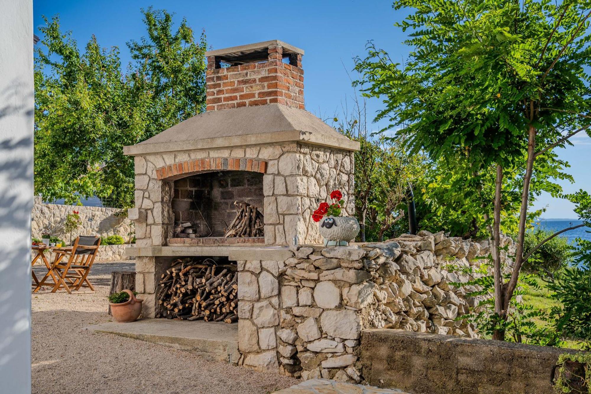House For Rent "Figurica" Lun Villa Lun  Exterior foto